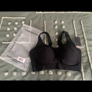 Underoutfit brand size M